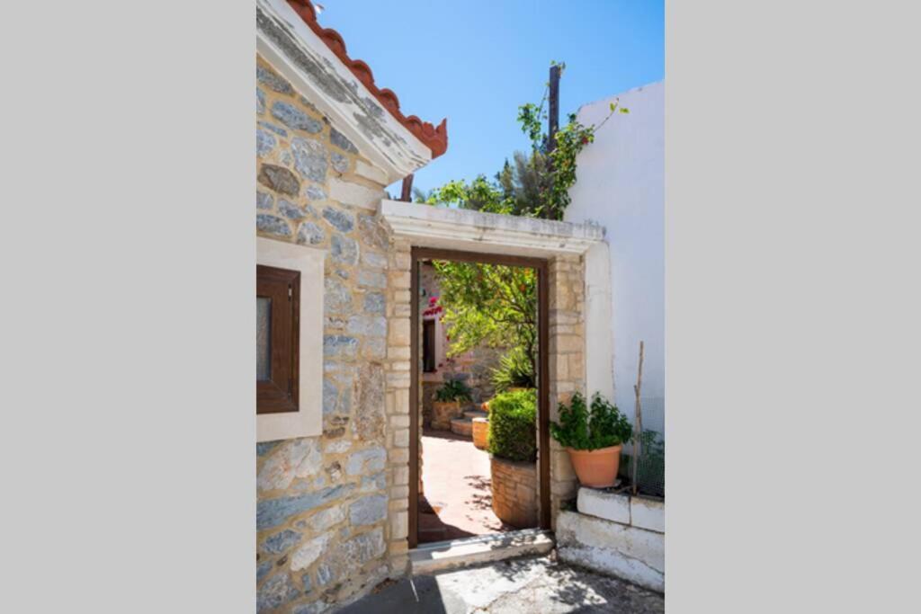 Villa Marigoula House à Pombia Extérieur photo